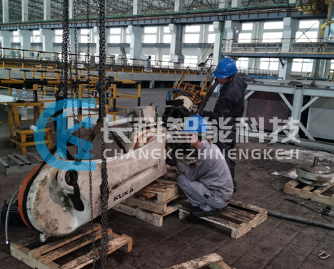 庫卡大型機械臂減速箱更換現場 庫卡大型機械臂減速箱更換現場