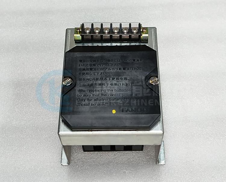 發(fā)那科外部軸帶鐵架子的電池盒A05B-2452-C550
