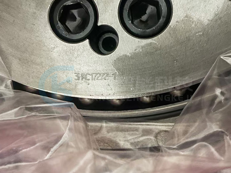 ABB機器人IRB7600二軸減速機3HAC17272-1